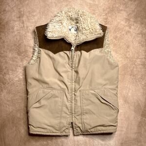 Vintage 70s Woolrich Sherpa Lined Vest Contrasting Yoke Sleeveless Western Retro